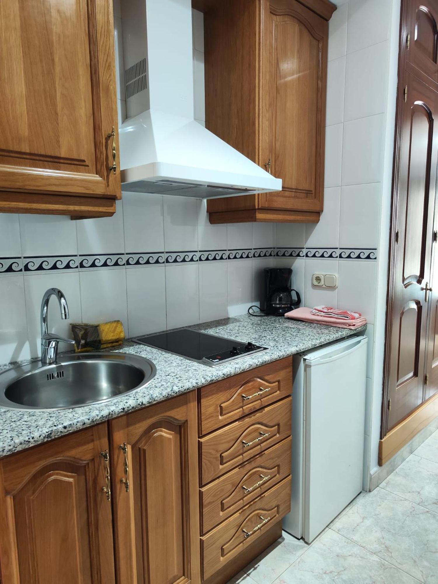 Apartamentos Leonor Carihuela Torremolinos Exterior foto